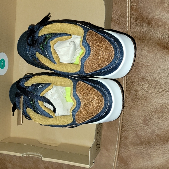 Air Max 90 Cork Obisidian - Picture 13 of 16